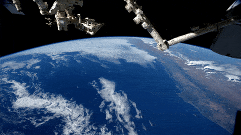 File:Earth from the ISS.gif