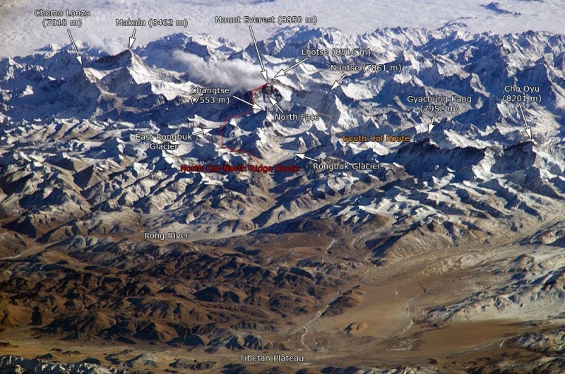 Everest region - NASA photo.jpg