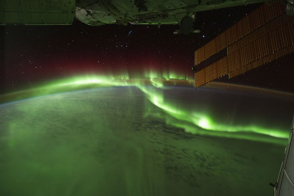 View-of-Aurora-from-ISS.jpg