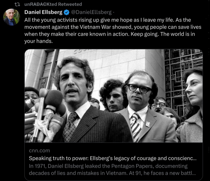 File:Dan Ellsberg - the world is in your hands.png