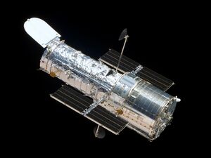 Hubble - Wikipedia HST-SM4.jpeg